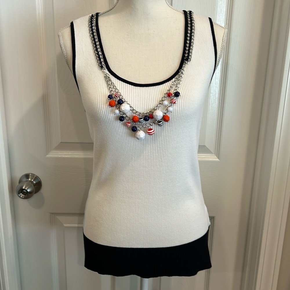 Ruby Rd. Size Medium Sleeveless Top - image 1